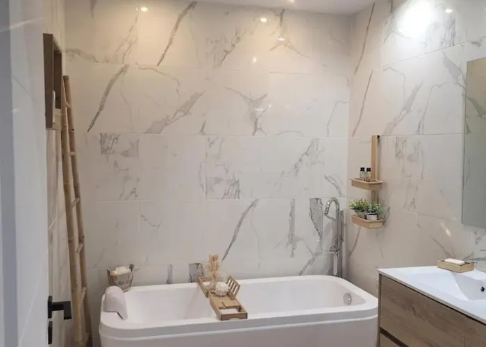 Magnifique Piscine Jacuzzi Prive Saint-Feliu-d'Avall